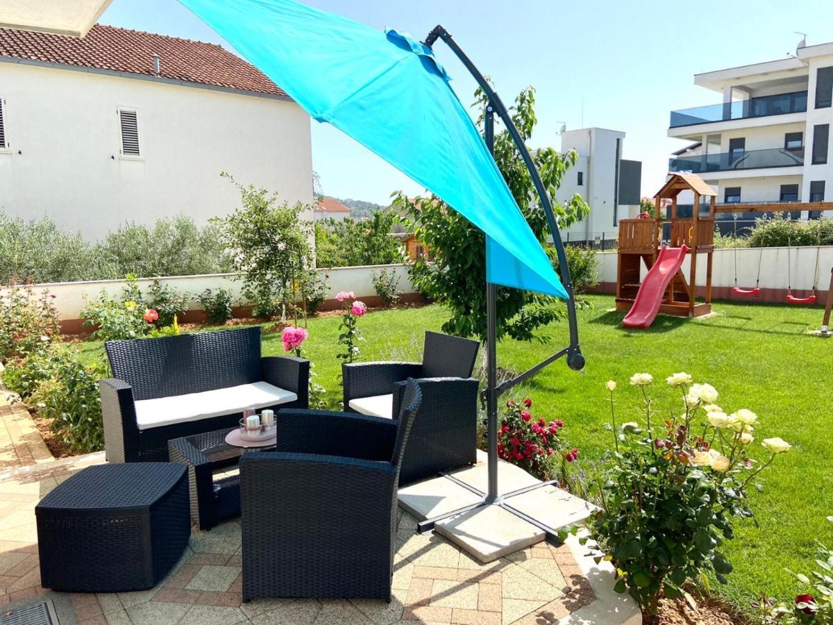 Luxor Apartment Trogir Exterior foto