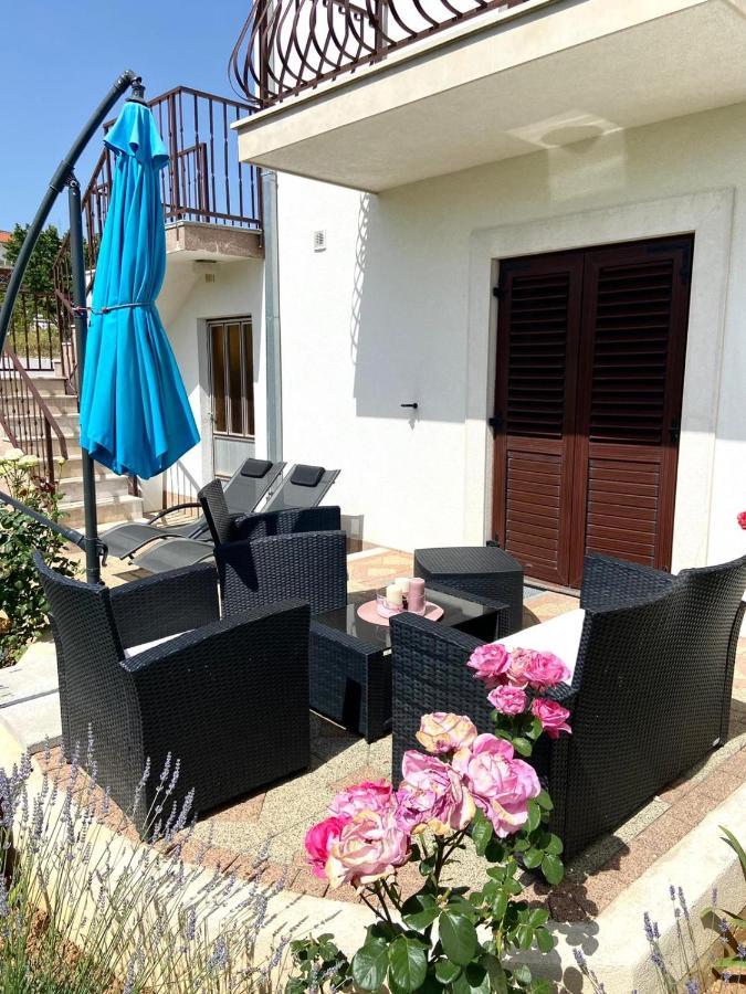 Luxor Apartment Trogir Exterior foto