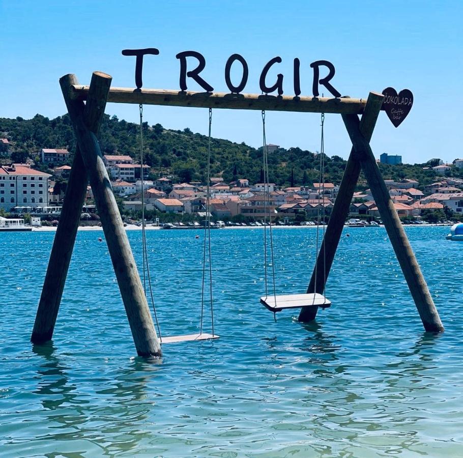 Luxor Apartment Trogir Exterior foto