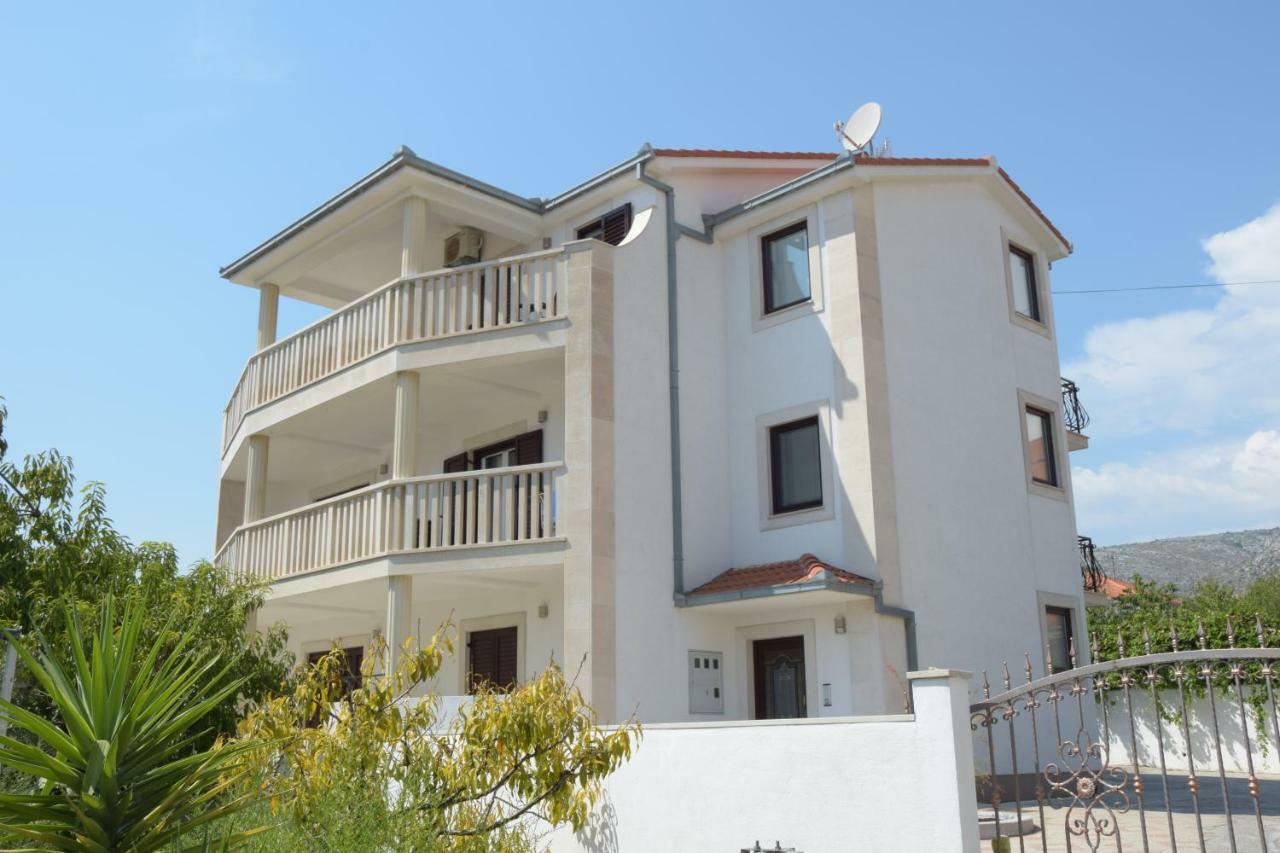 Luxor Apartment Trogir Exterior foto
